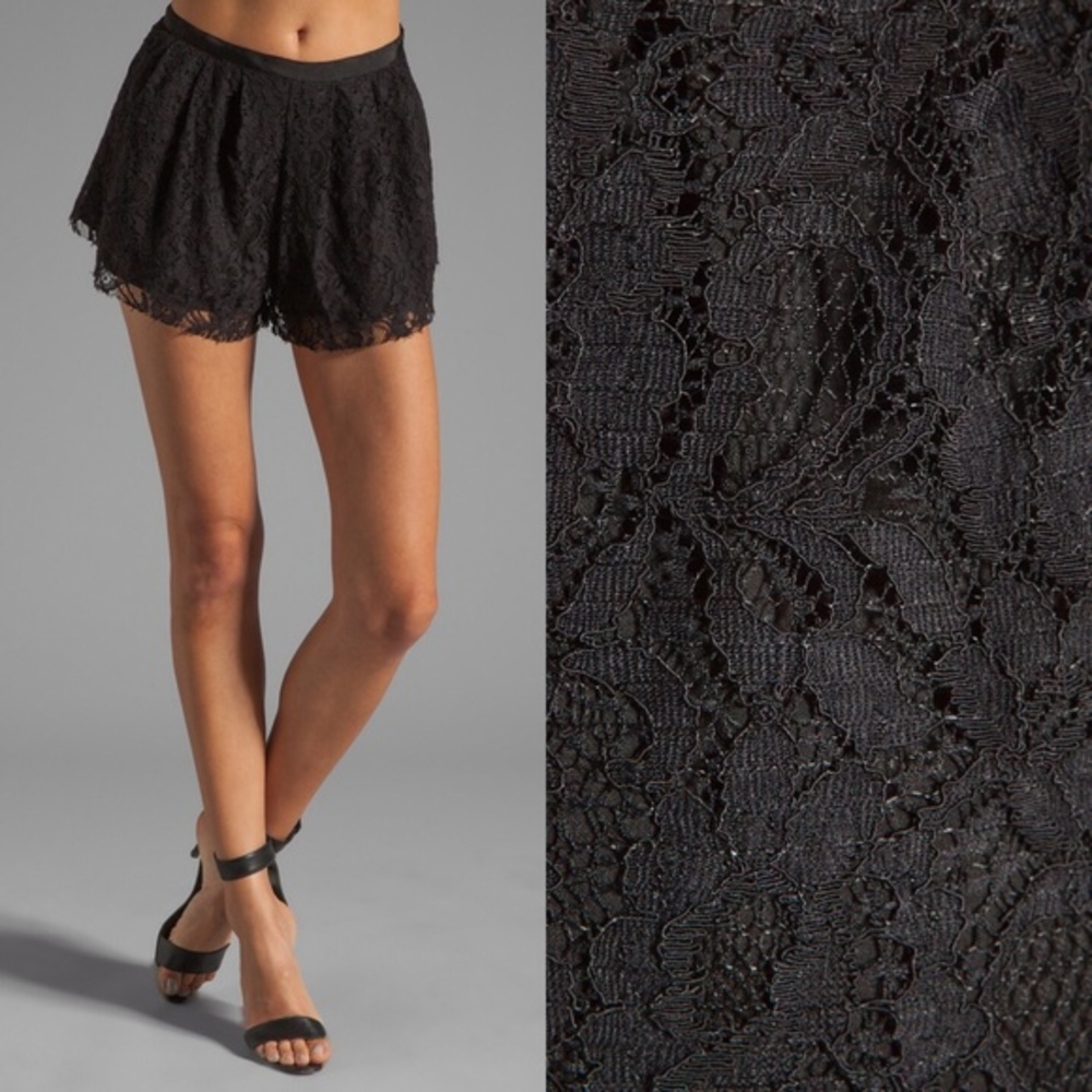 OFFER!✨Stylestalker Vortex Lacey Shorts